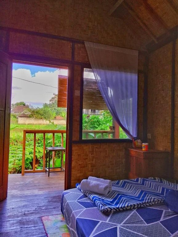 Rumah Bambu